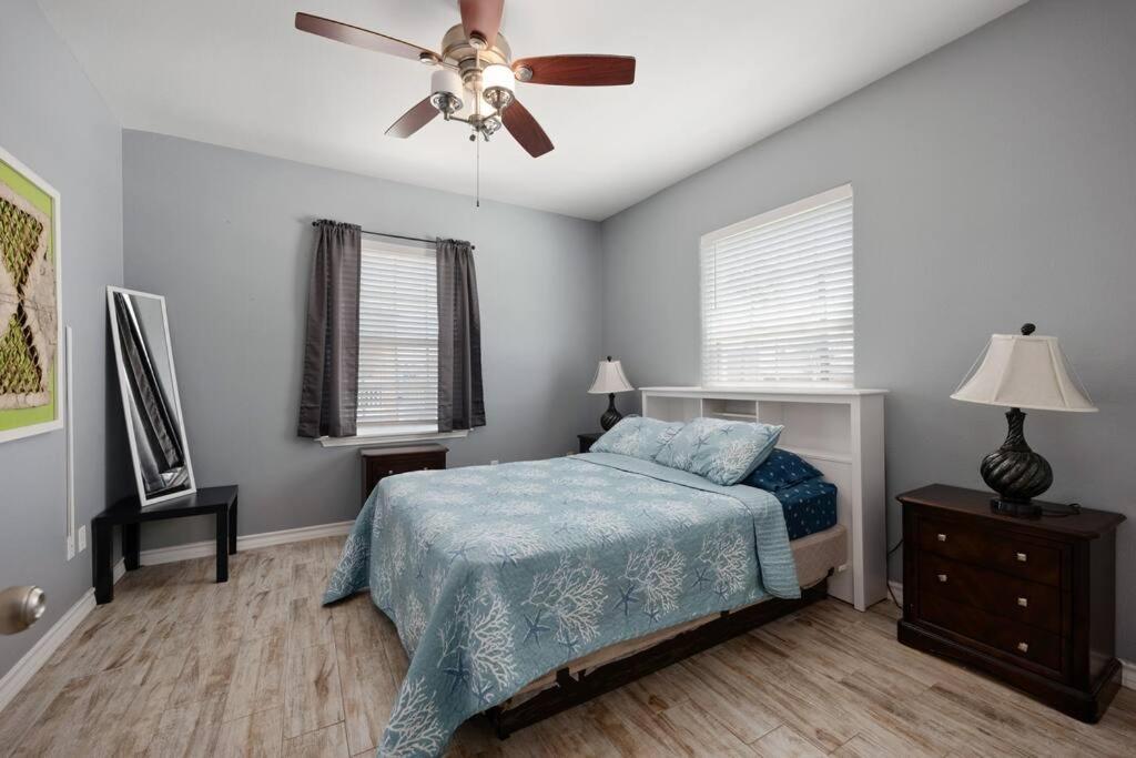 Luxury 3 Bed 2 Bath 2Nd Floor Condo By Beach South Padre Island Eksteriør bilde